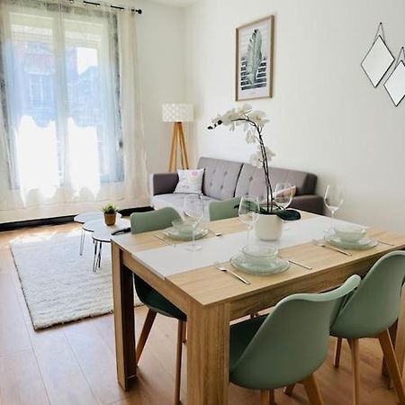 Le Moderne Apartment ชาร์เลอวิลล์-เมซิแยร์ ภายนอก รูปภาพ